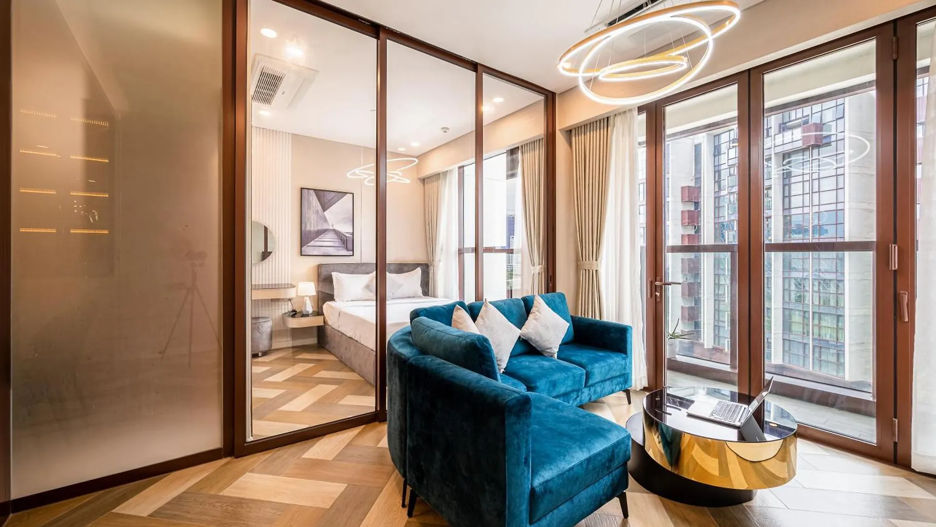 Can Ho Metropole Thu Thiem ホーチミン市