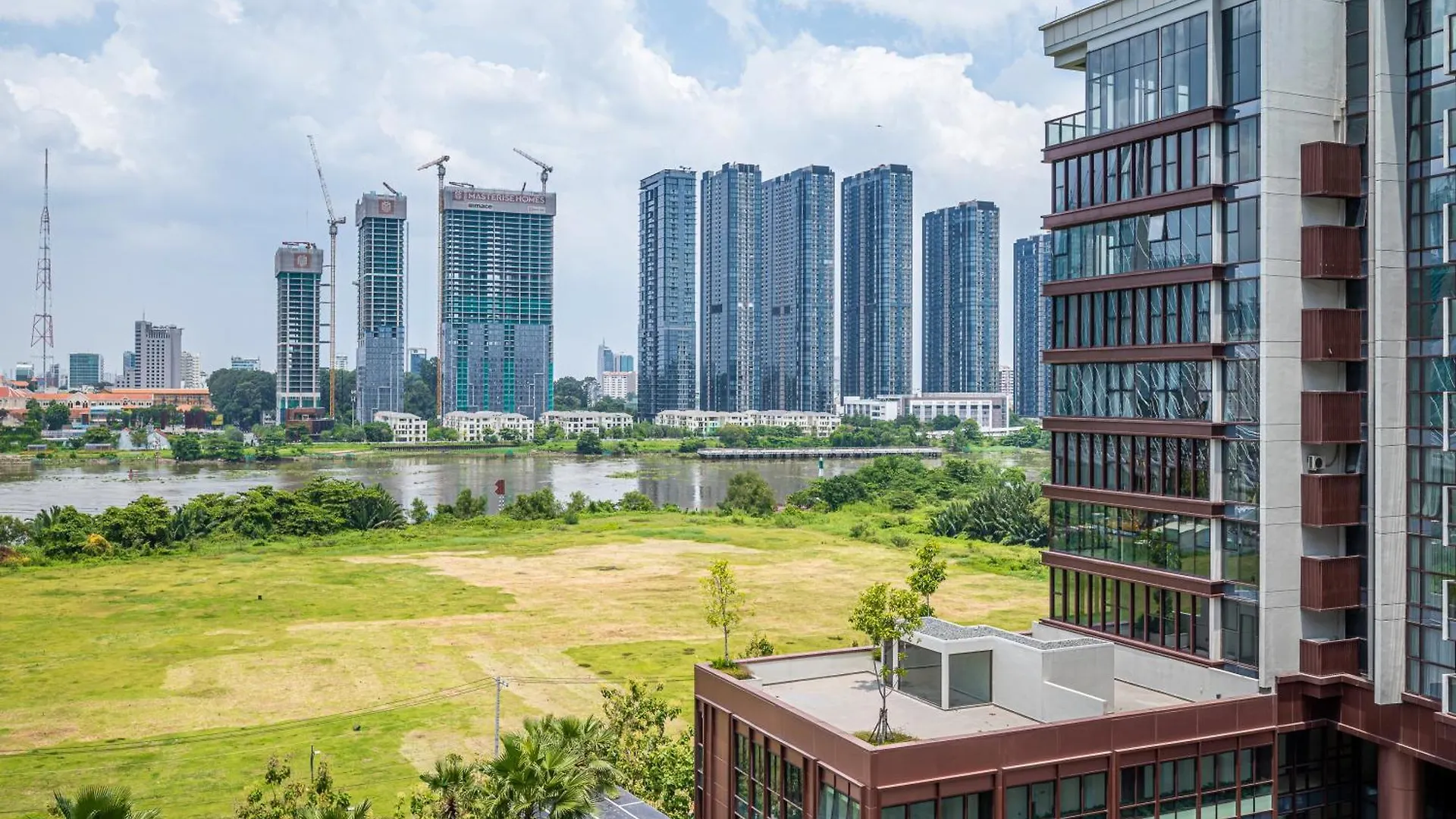 Can Ho Metropole Thu Thiem Ho Chi Minh City Apartment